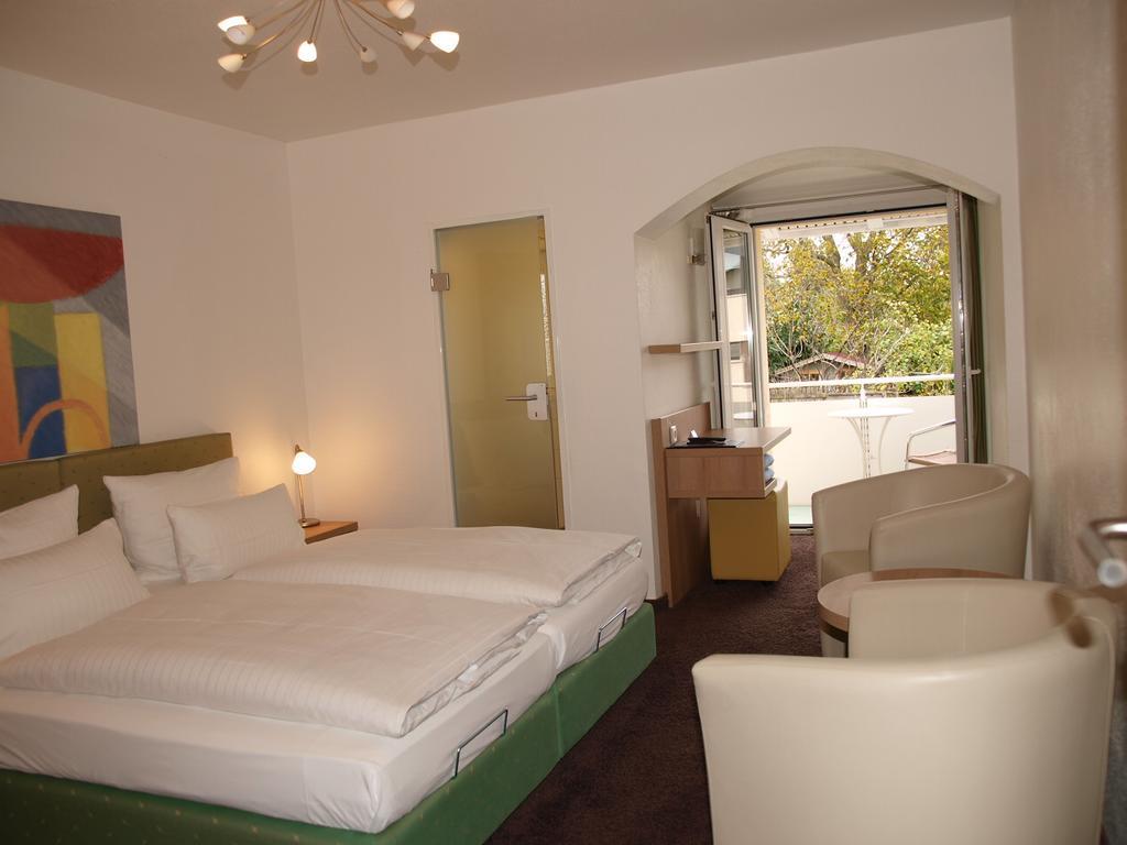 Hotel Alpenblick Garni Uberlingen Eksteriør bilde
